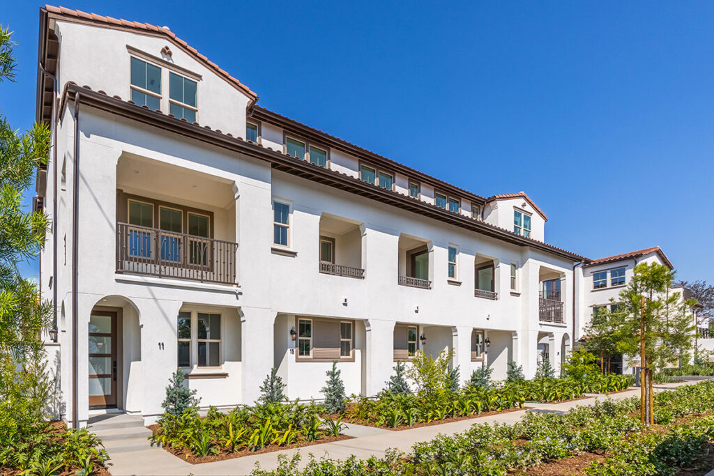 Cordova-Exterior-CMF-Photo-3679-web